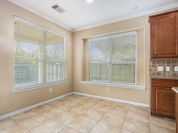 13826 Mckinney Creek Lane, Houston TX 77044
