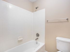 13826 Mckinney Creek Lane, Houston TX 77044