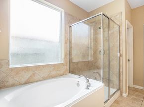 13826 Mckinney Creek Lane, Houston TX 77044