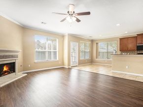 13826 Mckinney Creek Lane, Houston TX 77044