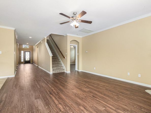 13826 Mckinney Creek Lane, Houston TX 77044
