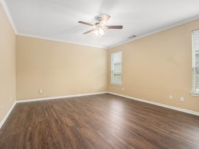 13826 Mckinney Creek Lane, Houston TX 77044
