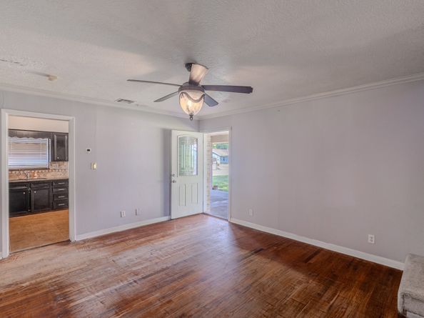 519 Sharon Drive, Humble TX 77338