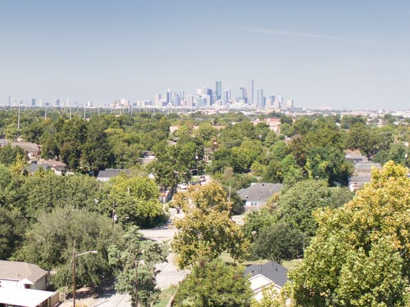 7315 Avenue J, Houston TX 77011