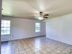 7315 Avenue J, Houston TX 77011