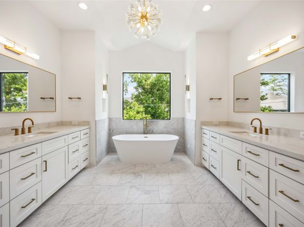 1913 Ebony Lane, Houston TX 77018