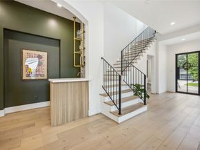 1913 Ebony Lane, Houston TX 77018