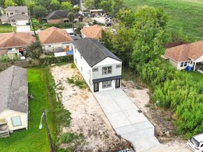 9708 Stedman Street A/B, Houston TX 77029