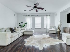 1203 Ennis Street, Houston TX 77003