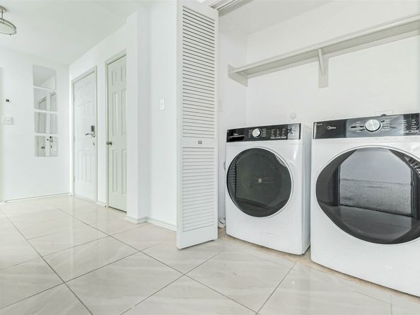 1203 Ennis Street, Houston TX 77003