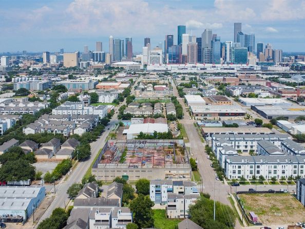 1203 Ennis Street, Houston TX 77003