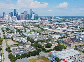 1203 Ennis Street, Houston TX 77003