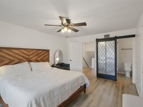 11550 Chimney Rock Unit 400 Road, Houston TX 77035