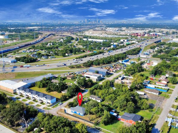 7969 Rand Street, Houston TX 77028