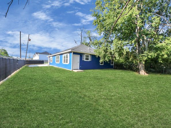 7969 Rand Street, Houston TX 77028