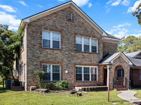 2218 Arbor Street, Houston TX 77004