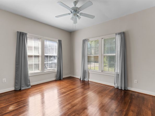 2218 Arbor Street, Houston TX 77004