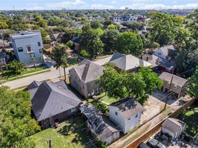 2218 Arbor Street, Houston TX 77004