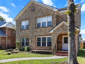 2218 Arbor Street, Houston TX 77004