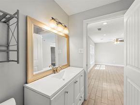 729 Caperton Street, Houston TX 77022
