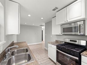 729 Caperton Street, Houston TX 77022