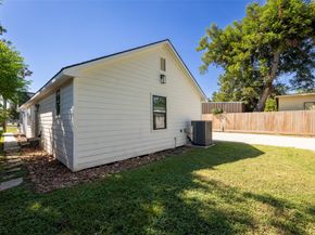 729 Caperton Street, Houston TX 77022