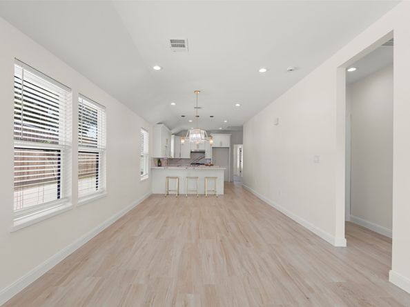 729 Caperton Street, Houston TX 77022