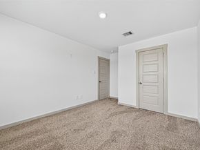 12712 Oxford Gate Drive, Houston TX 77047