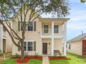 1511 Claremont Garden Circle