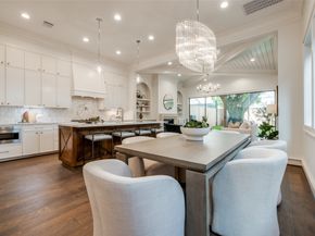 2434 QUENBY Street, Houston TX 77005
