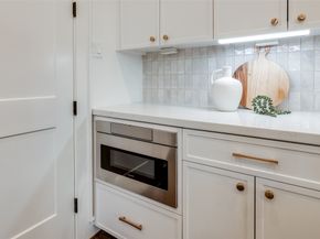 2434 QUENBY Street, Houston TX 77005