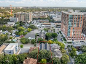 2434 QUENBY Street, Houston TX 77005