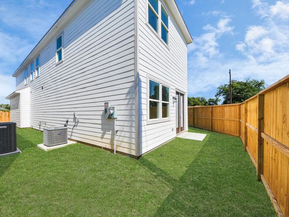 4129 E Toliver Street, Houston TX 77016