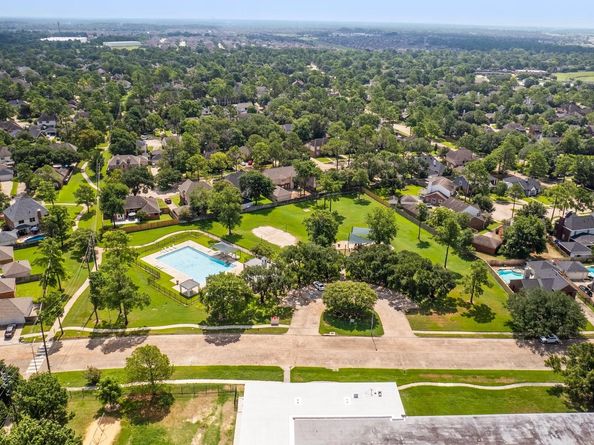 15002 Vista Heights Drive, Cypress TX 77433