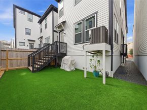 2108 Beall Street, Houston TX 77008