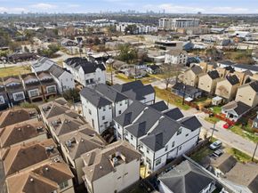 2108 Beall Street, Houston TX 77008