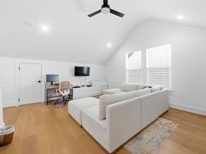 2108 Beall Street, Houston TX 77008