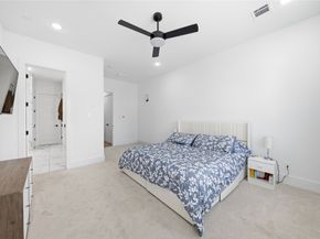2108 Beall Street, Houston TX 77008