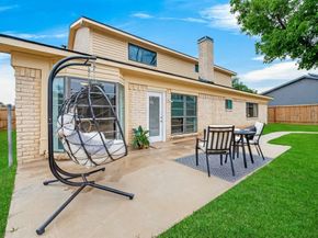 9110 Vickijohn Drive, Houston TX 77031