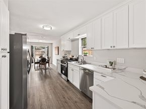 9110 Vickijohn Drive, Houston TX 77031