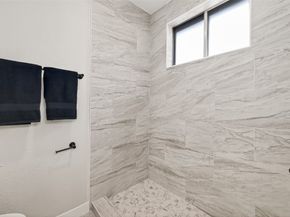 9110 Vickijohn Drive, Houston TX 77031