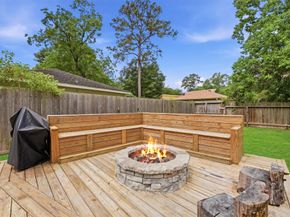 2051 Shadow Rock Drive, Kingwood TX 77339