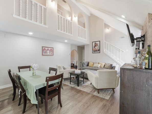 2051 Shadow Rock Drive, Kingwood TX 77339
