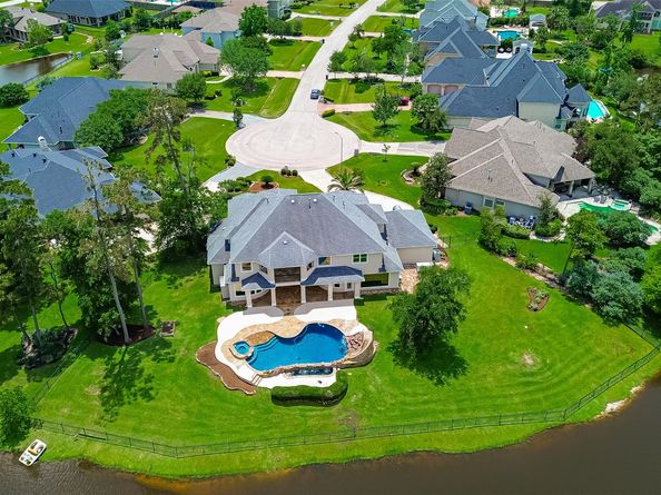 25626 Windy Isle Court, Spring TX 77389