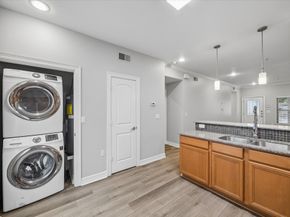 3501 Chenevert Street 7, Houston TX 77004