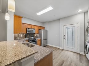 3501 Chenevert Street 7, Houston TX 77004