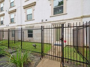 3501 Chenevert Street 7, Houston TX 77004