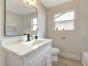 3221 Durhill Street, Houston TX 77025