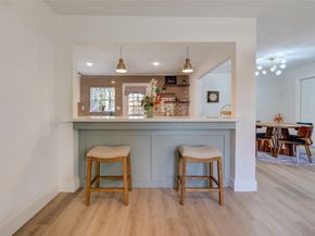 3221 Durhill Street, Houston TX 77025
