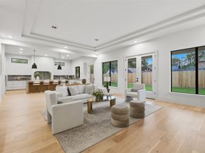 316 W 30th Street, Houston TX 77018